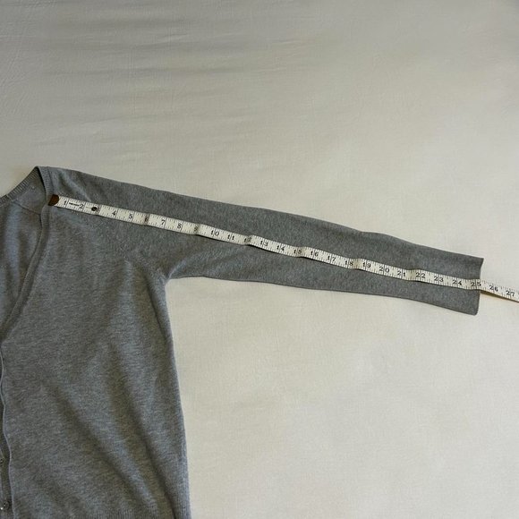 GAP Grey V-Neck Cardigan Large - Picture 5 of 6